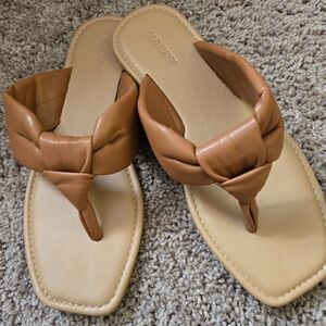 Old Navy Women's Tan Knotted Sandals